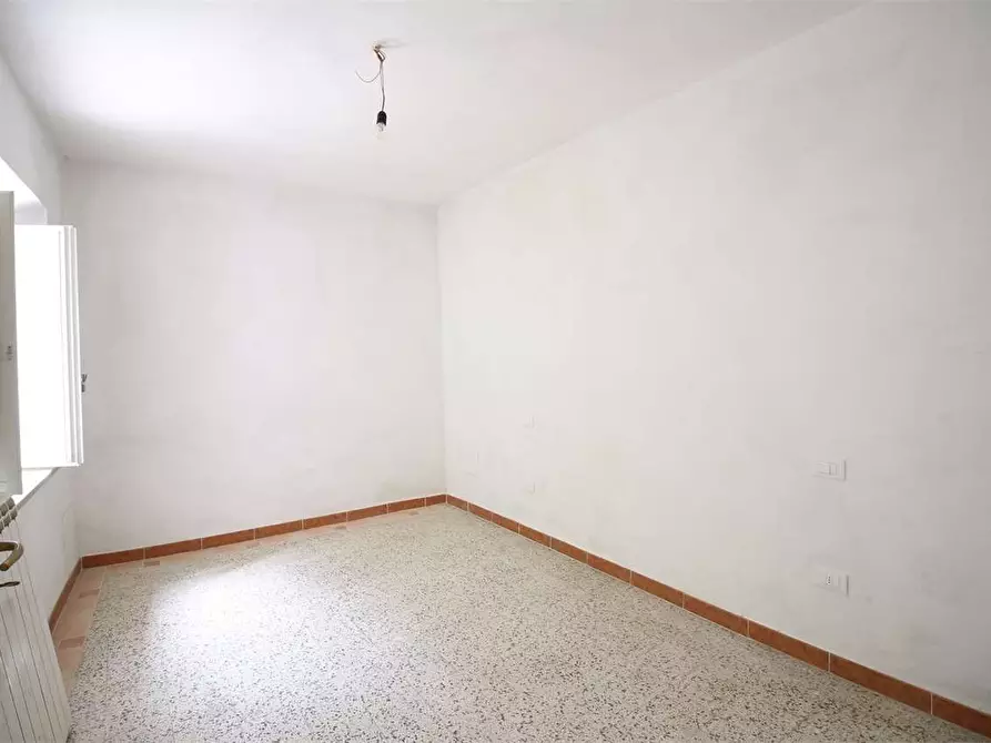 Immagine 13 di Appartamento in vendita  a Buti