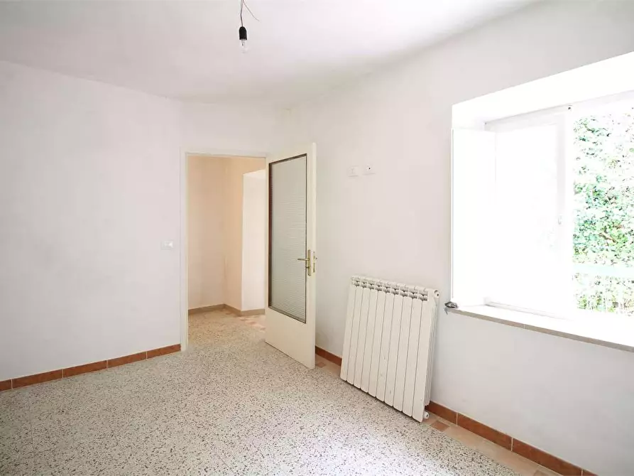 Immagine 14 di Appartamento in vendita  a Buti