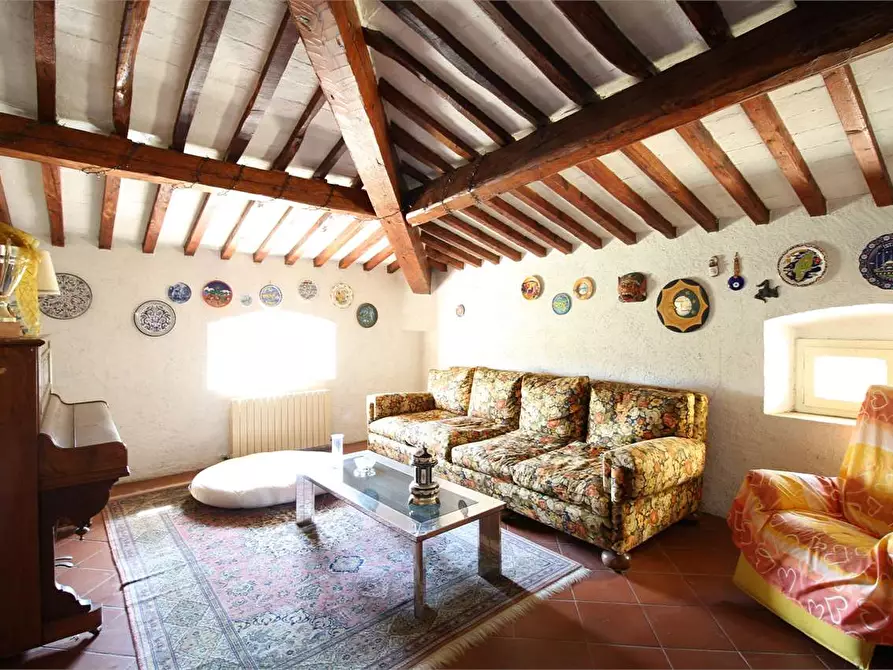 Immagine 34 di Porzione di casa in vendita  a Vicopisano