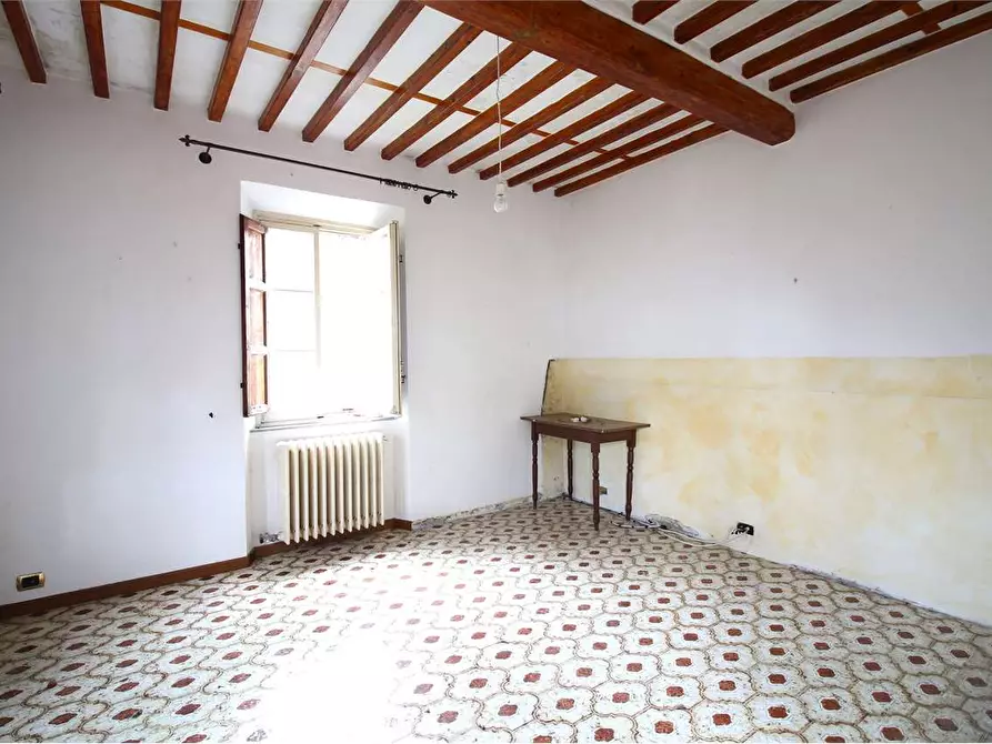 Immagine 19 di Villa in vendita  a Capannori