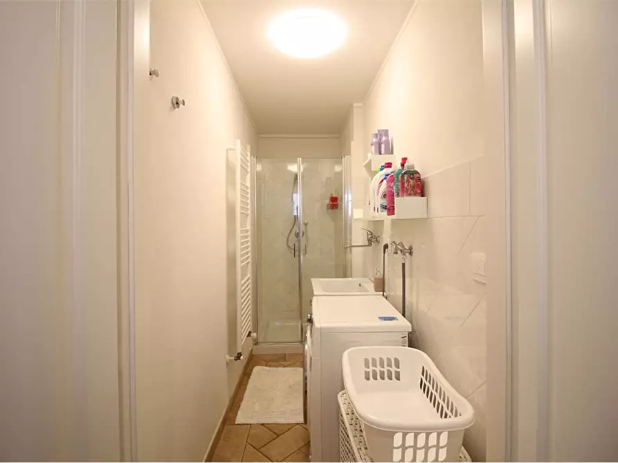 Immagine 33 di Casa colonica in vendita  a Buti