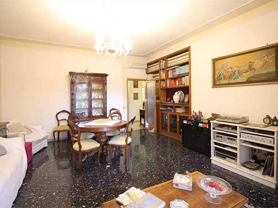 Immagine 4 di Villetta a schiera in vendita  a Pontedera