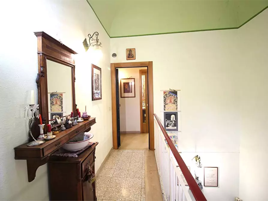 Immagine 5 di Villetta a schiera in vendita  a Pontedera