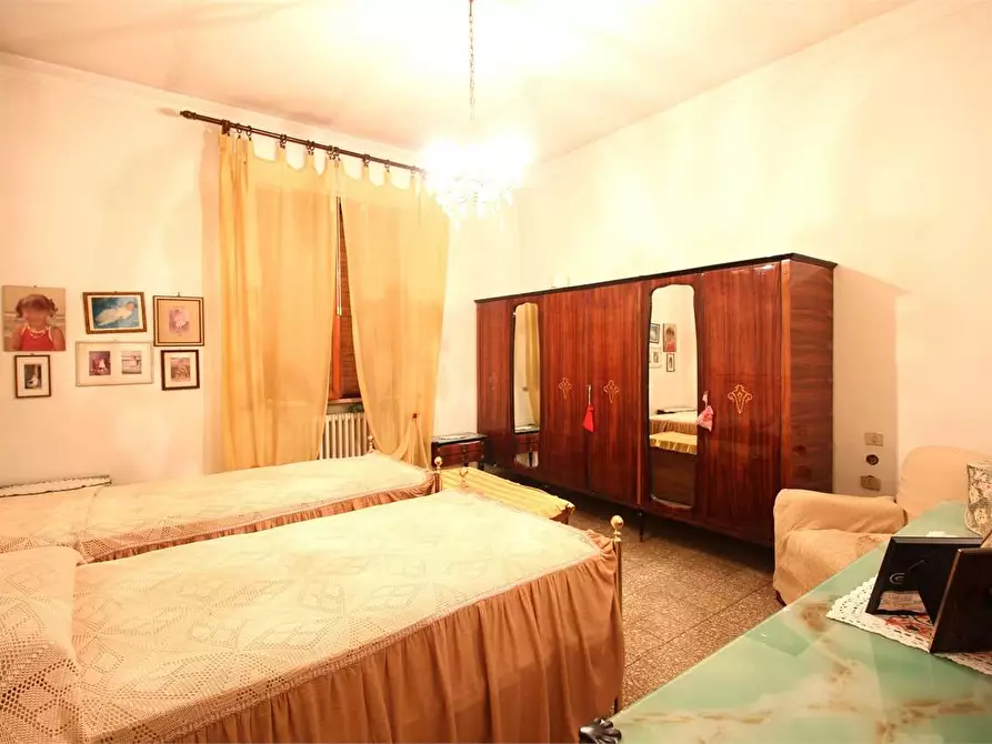 Immagine 9 di Villetta a schiera in vendita  a Pontedera