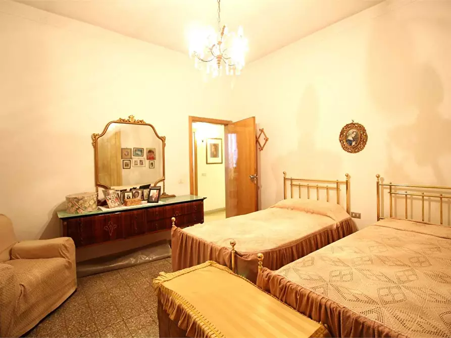 Immagine 10 di Villetta a schiera in vendita  a Pontedera