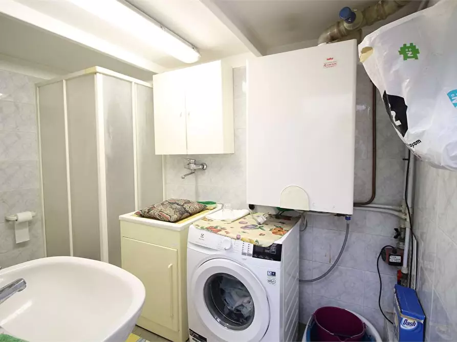 Immagine 34 di Villetta a schiera in vendita  a Pontedera