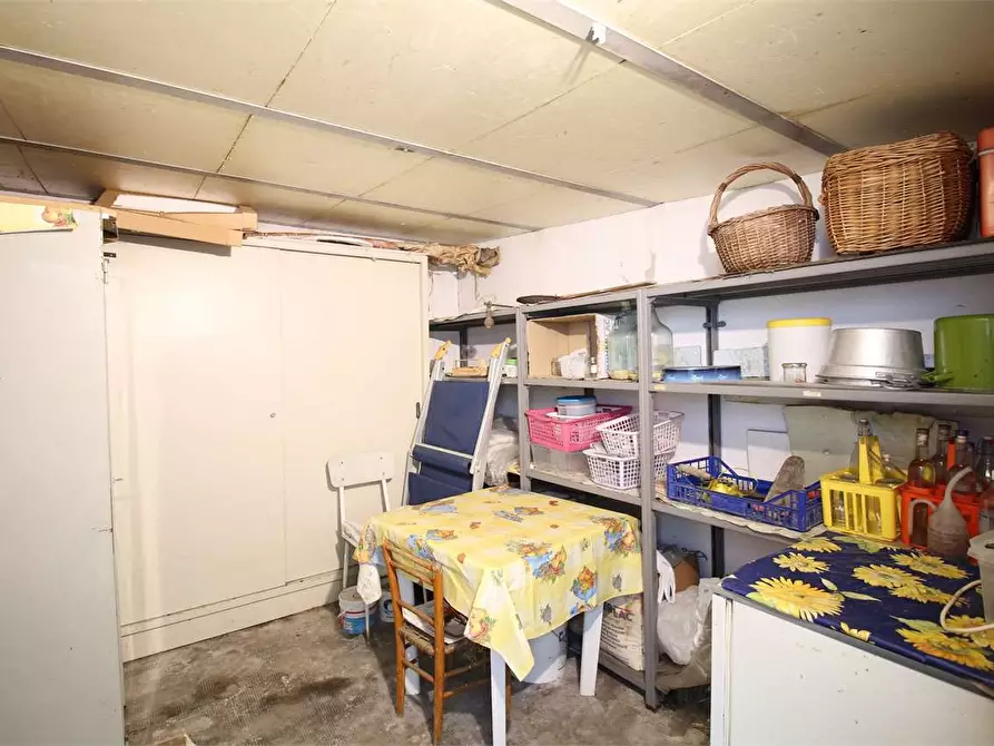 Immagine 35 di Villetta a schiera in vendita  a Pontedera