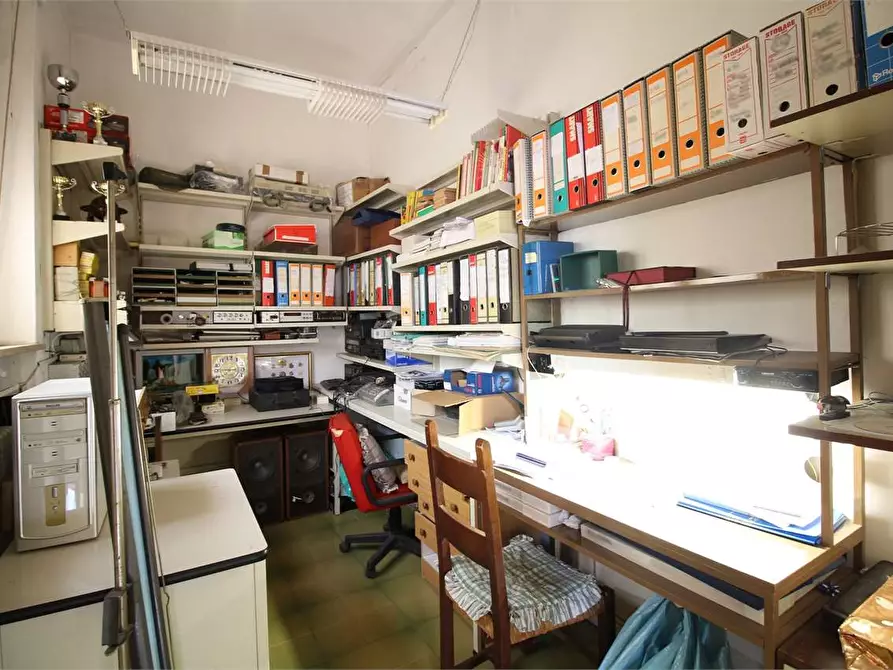 Immagine 42 di Villetta a schiera in vendita  a Pontedera