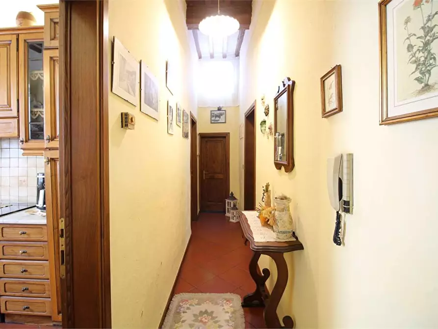 Immagine 2 di Appartamento in vendita  a Buti