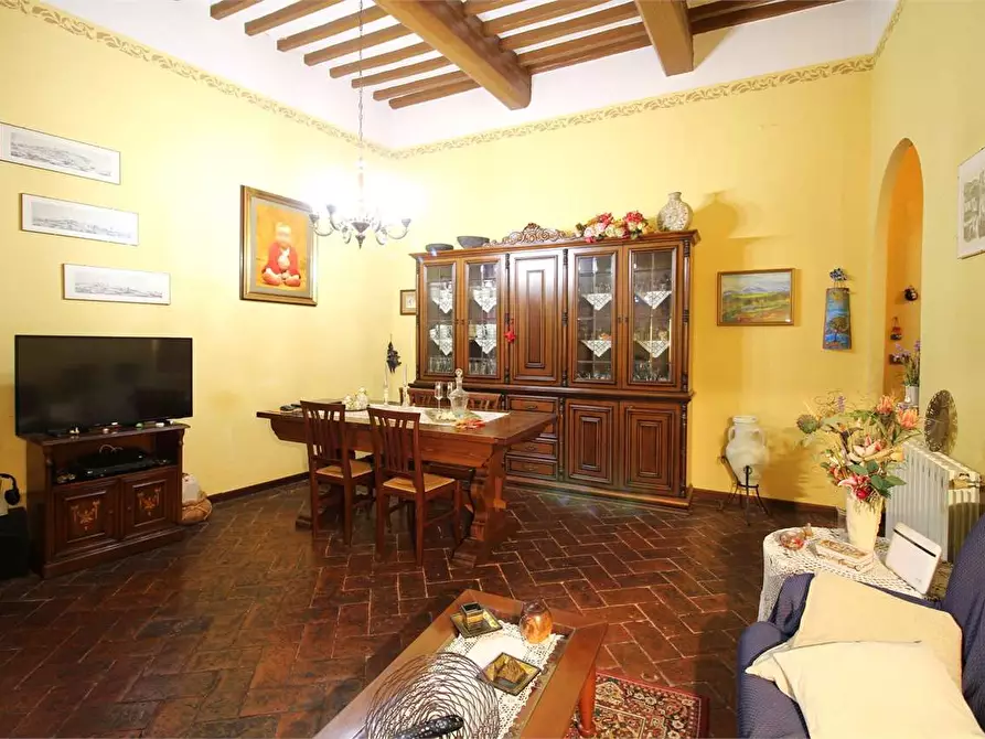 Immagine 9 di Appartamento in vendita  a Buti