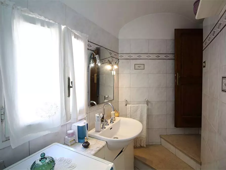 Immagine 21 di Appartamento in vendita  a Buti