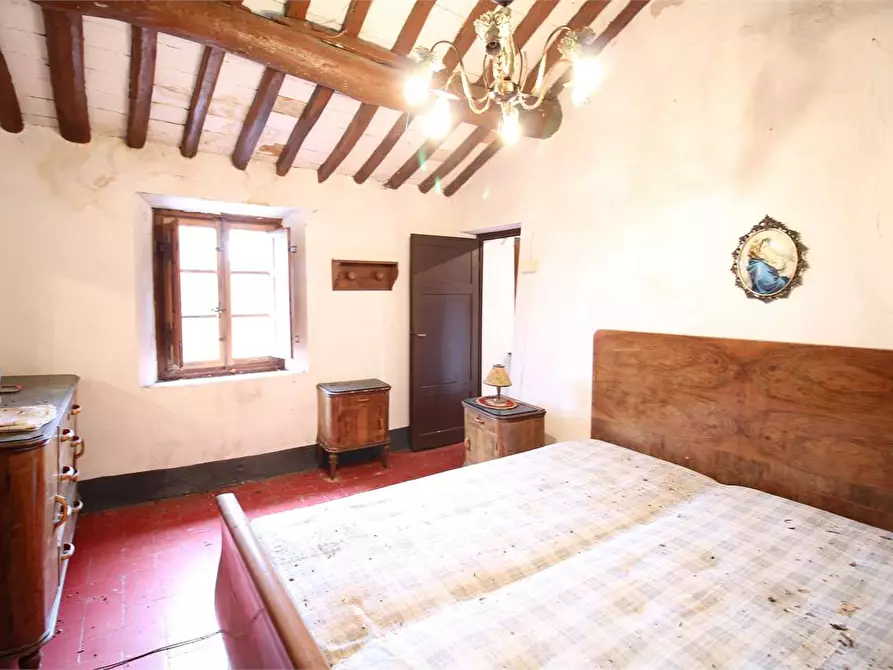 Immagine 6 di Porzione di casa in vendita  a Capannori