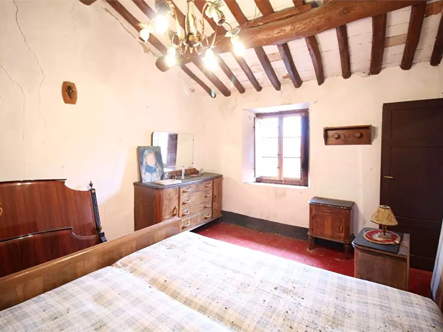 Immagine 7 di Porzione di casa in vendita  a Capannori