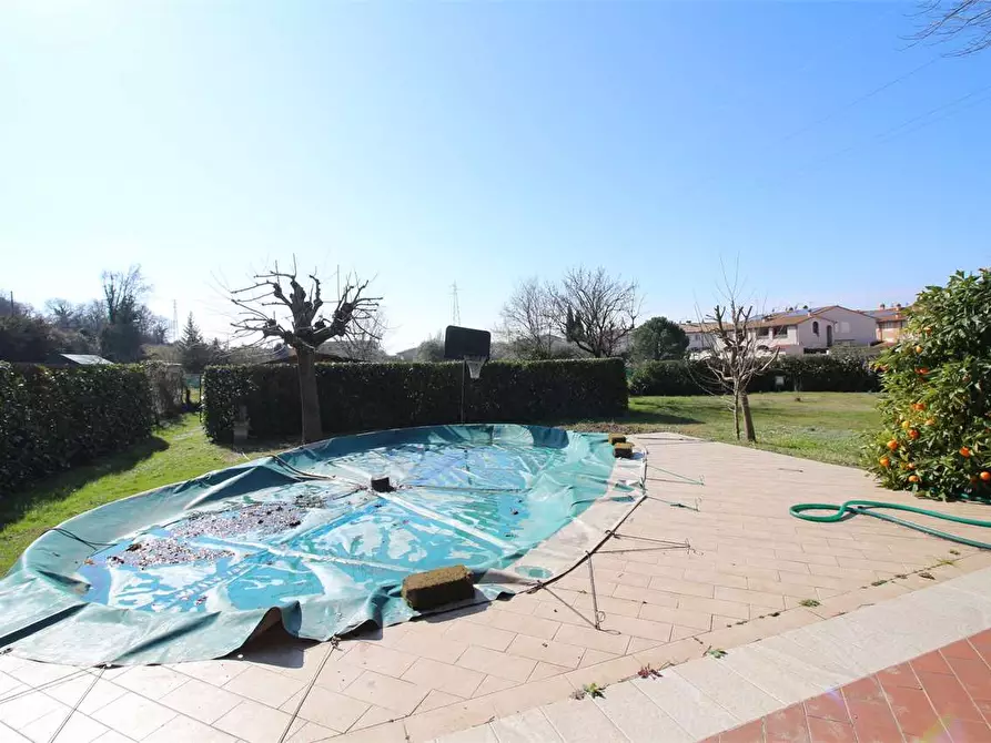 Immagine 3 di Casa bifamiliare in vendita  a Calcinaia