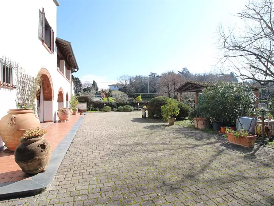 Immagine 6 di Casa bifamiliare in vendita  a Calcinaia