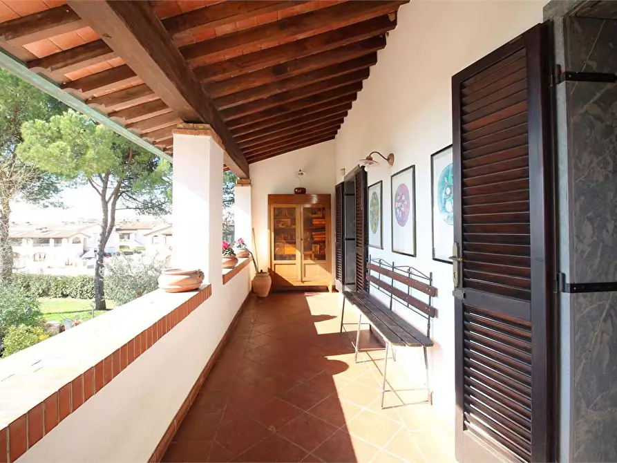 Immagine 10 di Casa bifamiliare in vendita  a Calcinaia