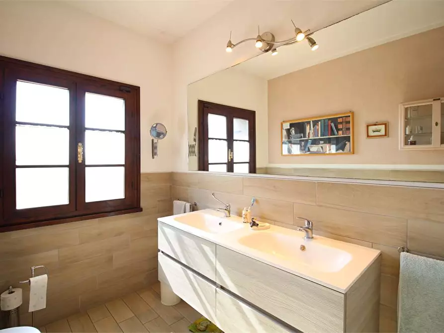 Immagine 38 di Casa bifamiliare in vendita  a Calcinaia