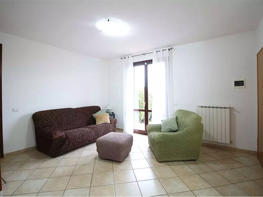 Immagine 2 di Appartamento in vendita  a Bientina