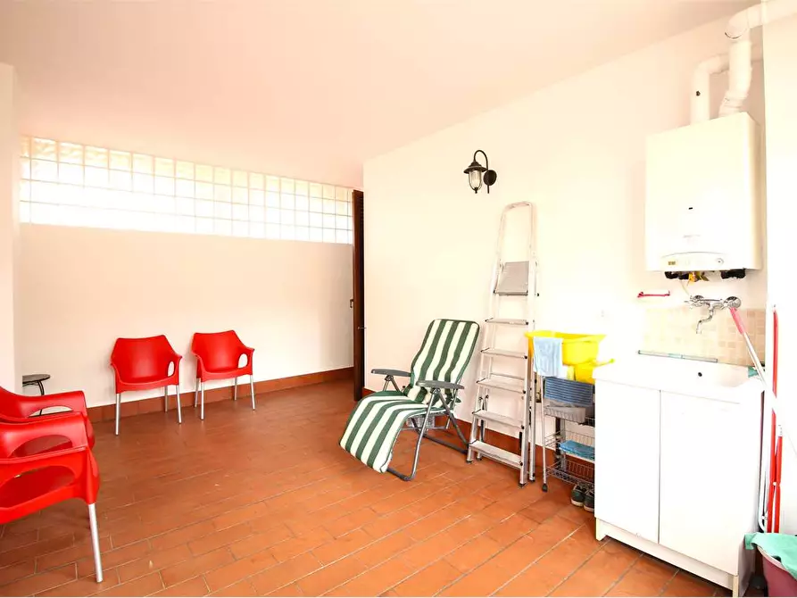 Immagine 10 di Appartamento in vendita  a Bientina