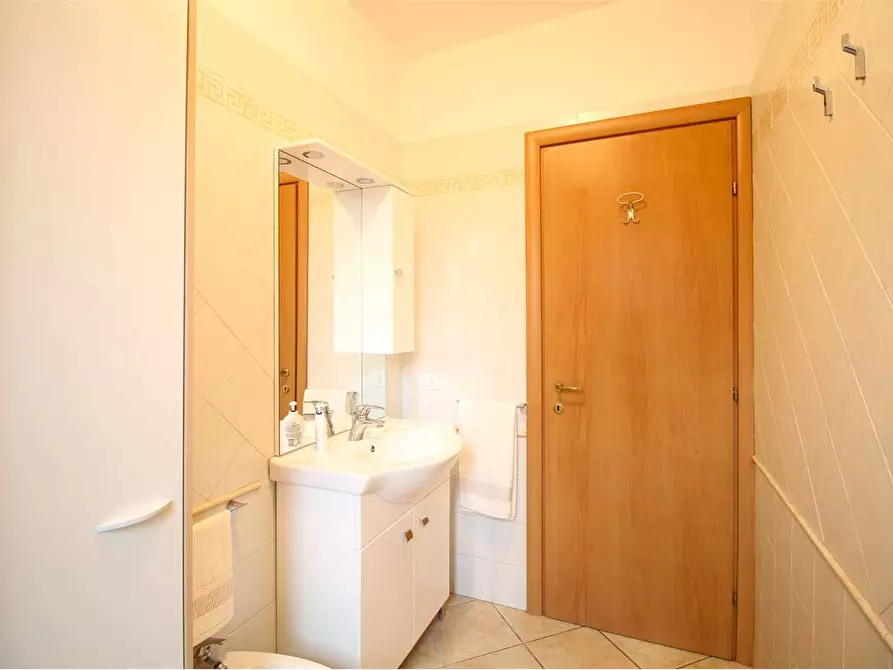 Immagine 19 di Appartamento in vendita  a Bientina