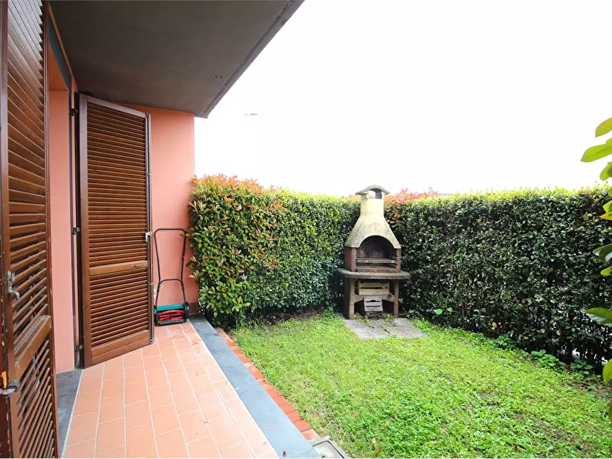 Immagine 20 di Appartamento in vendita  a Bientina