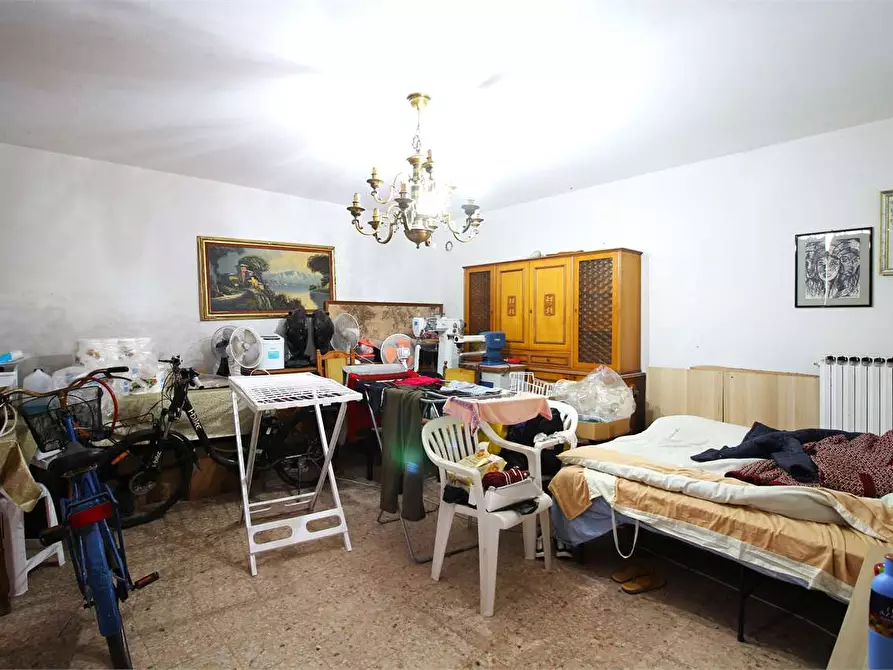 Immagine 2 di Porzione di casa in vendita  a Vicopisano