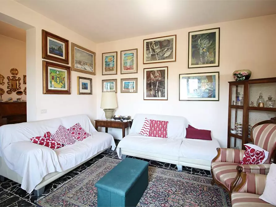 Immagine 3 di Casa indipendente in vendita  a Buti