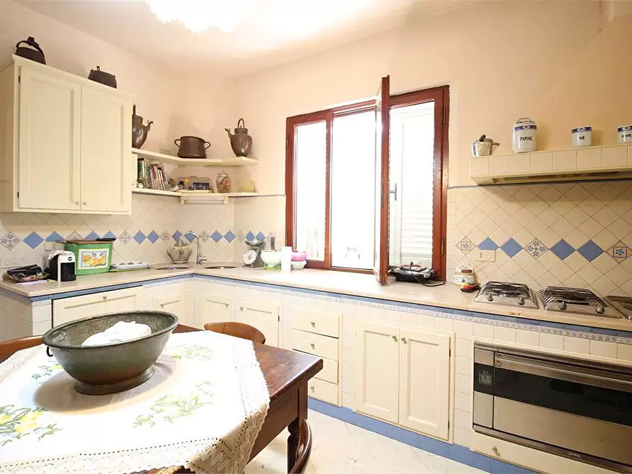 Immagine 5 di Casa indipendente in vendita  a Buti