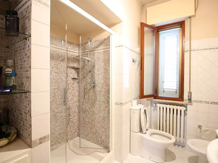 Immagine 15 di Casa indipendente in vendita  a Buti