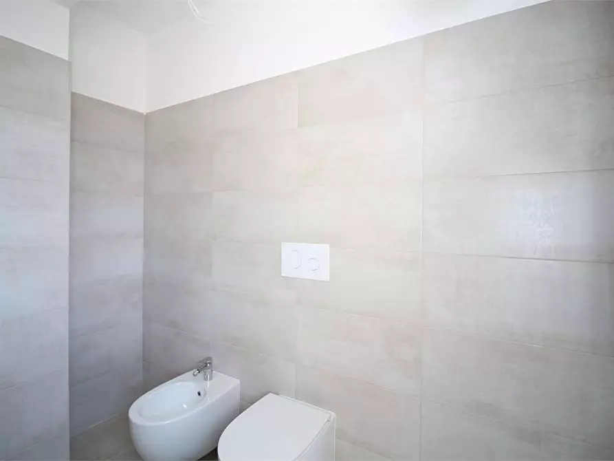 Immagine 10 di Appartamento in vendita  a Bientina