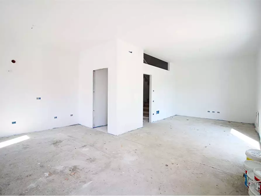 Immagine 6 di Villetta a schiera in vendita  a Bientina