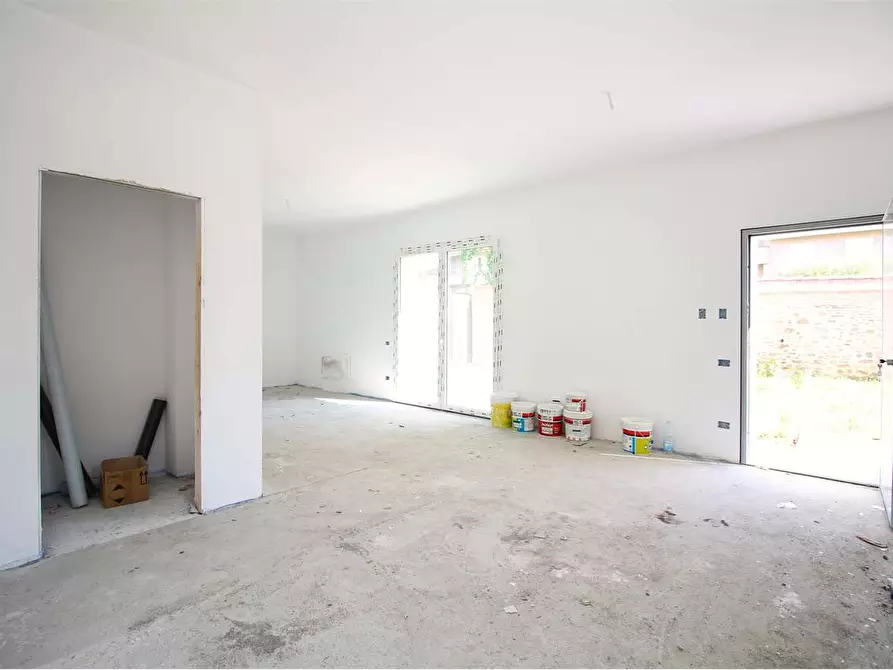 Immagine 10 di Villetta a schiera in vendita  a Bientina