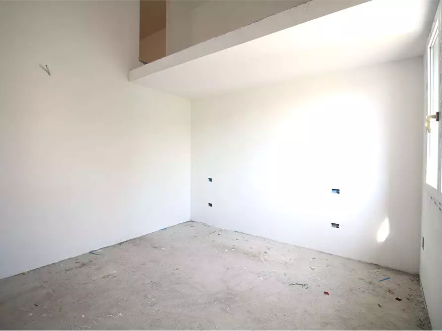 Immagine 13 di Villetta a schiera in vendita  a Bientina