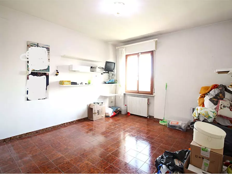 Immagine 10 di Appartamento in vendita  a Bientina