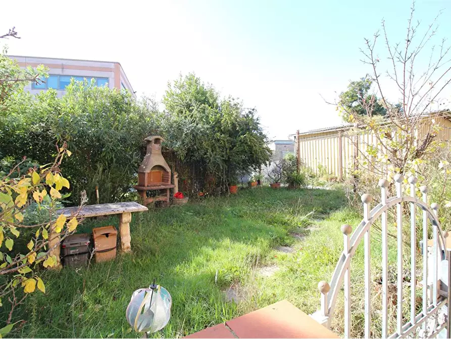 Immagine 19 di Appartamento in vendita  a Bientina