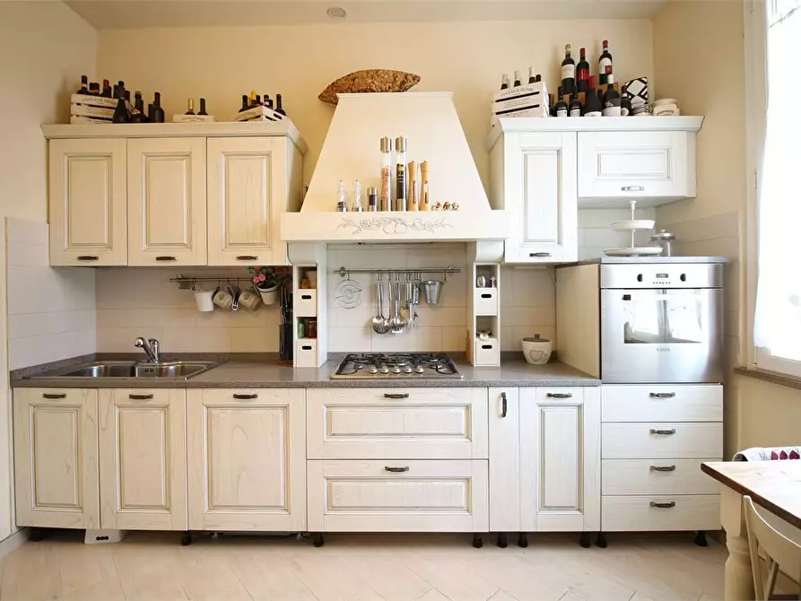 Immagine 12 di Villa in vendita  a Vicopisano