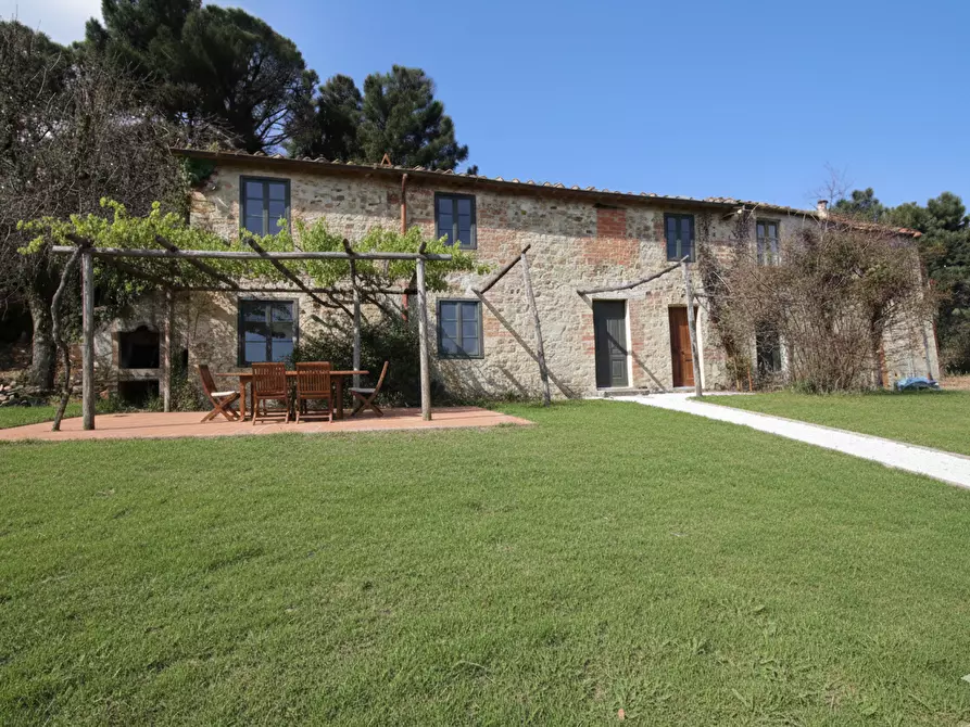 Immagine 22 di Casa colonica in vendita  a Buti