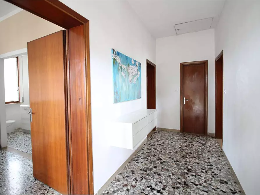 Immagine 12 di Casa indipendente in vendita  a Bientina