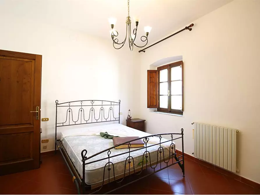 Immagine 9 di Appartamento in vendita  a Buti
