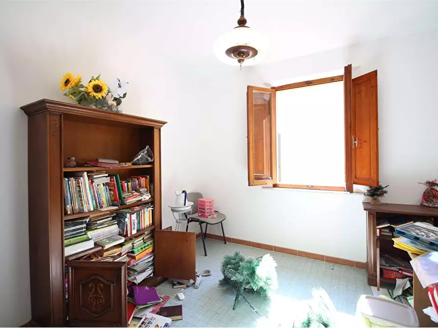 Immagine 21 di Appartamento in vendita  a Buti