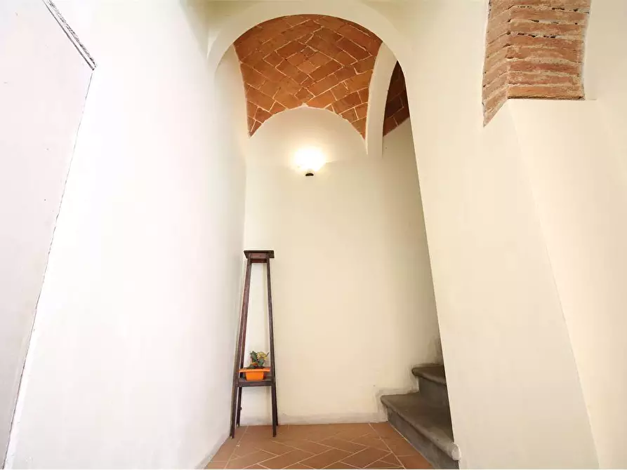Immagine 23 di Appartamento in vendita  a Buti
