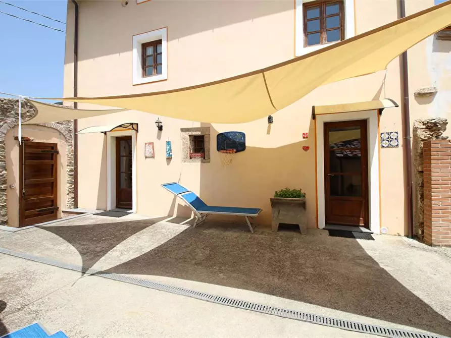 Immagine 3 di Casa colonica in vendita  a Buti