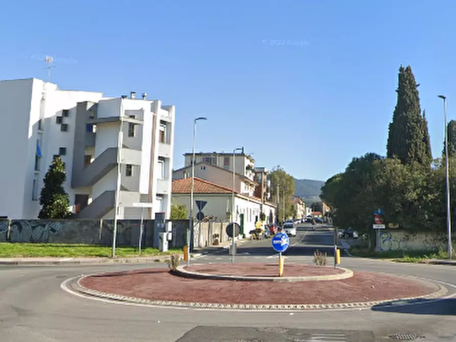 Immagine 1 di Villetta a schiera in vendita  a Livorno