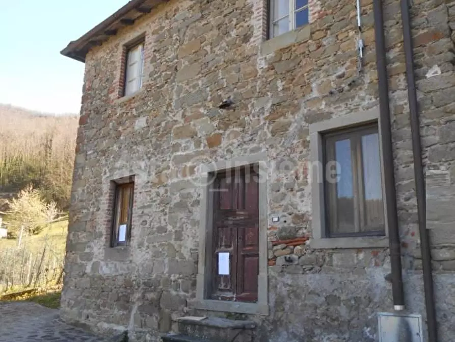 Immagine 1 di Appartamento in vendita  a San Romano In Garfagnana