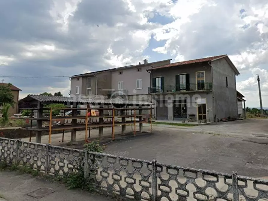Immagine 1 di Laboratorio in vendita  a Arezzo