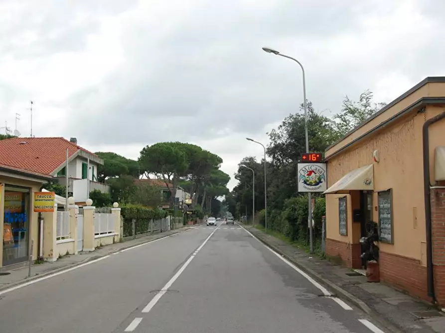 Immagine 3 di Locale commerciale in affitto  a Pisa