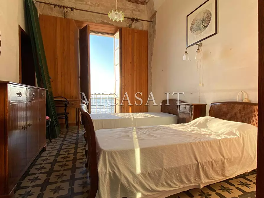 Immagine 14 di Villa in vendita  a Pisa