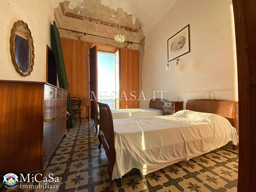 Immagine 1 di Villa in vendita  a Pisa