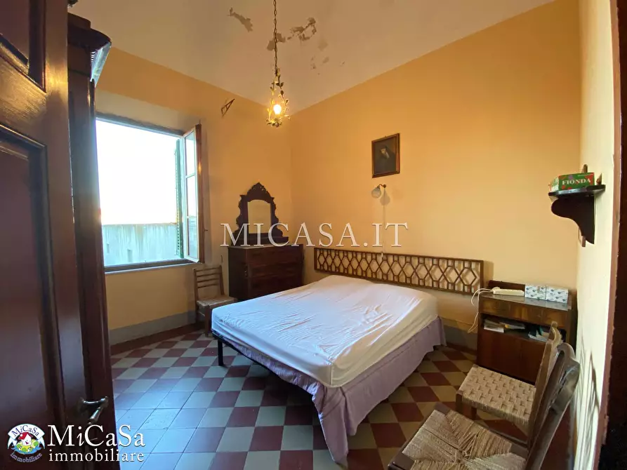 Immagine 22 di Villa in vendita  a Pisa