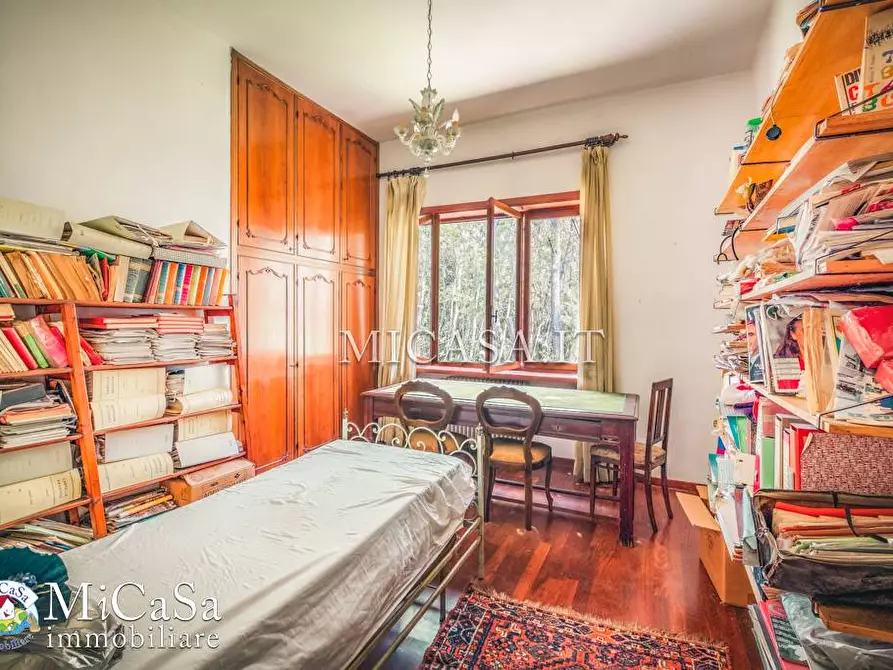 Immagine 15 di Villa in vendita  a Pisa